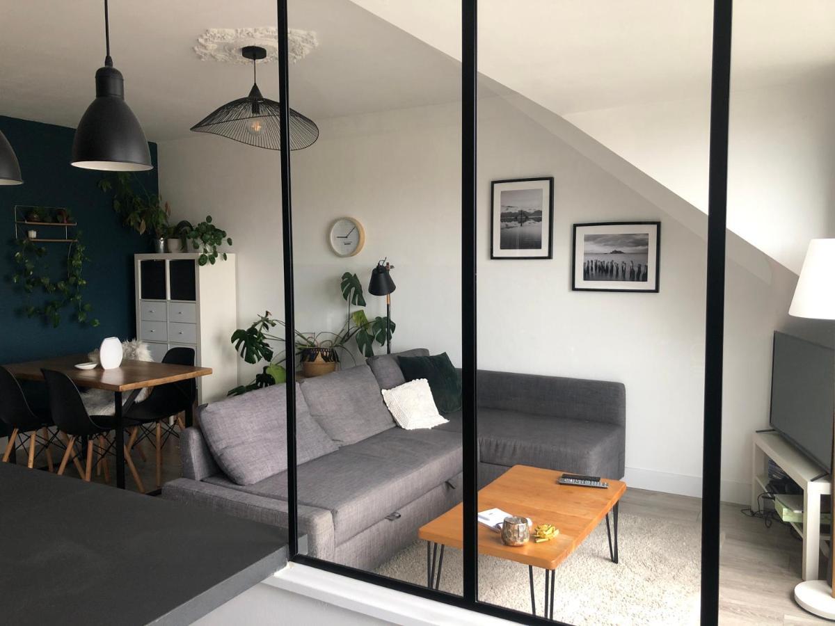 Joli T2 Avec Balcon, Calme & Vue Sur Intra Muros Apartment